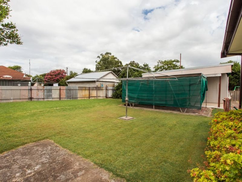 Photo - 19 Barrett Avenue, Cessnock NSW 2325 - Image 10