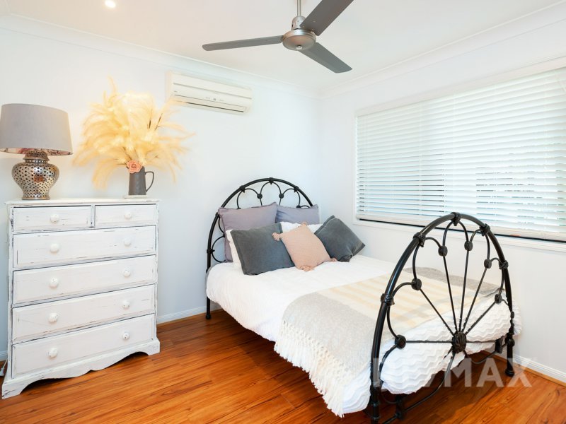 Photo - 19 Barton Street, Reedy Creek QLD 4227 - Image 16