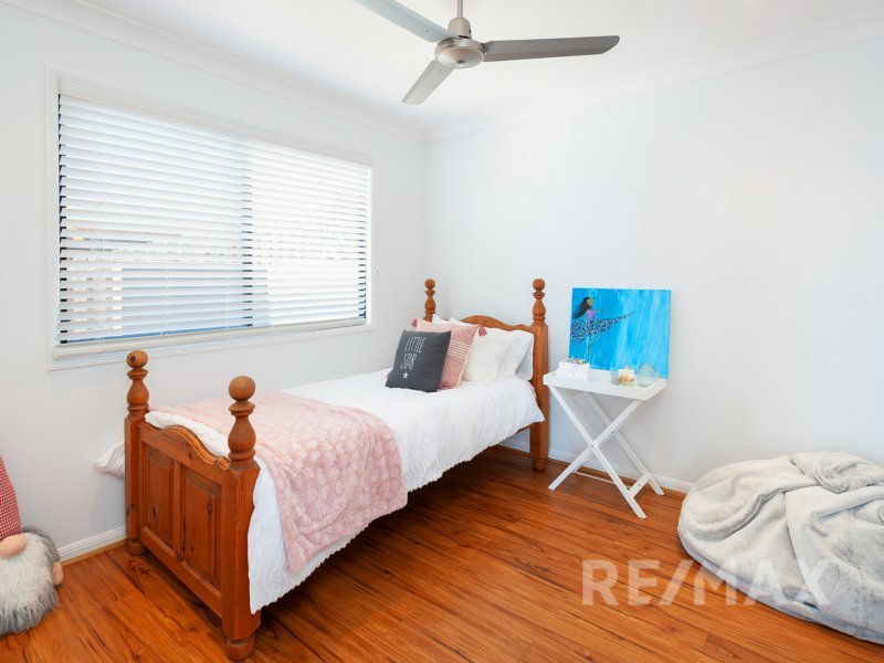 Photo - 19 Barton Street, Reedy Creek QLD 4227 - Image 17