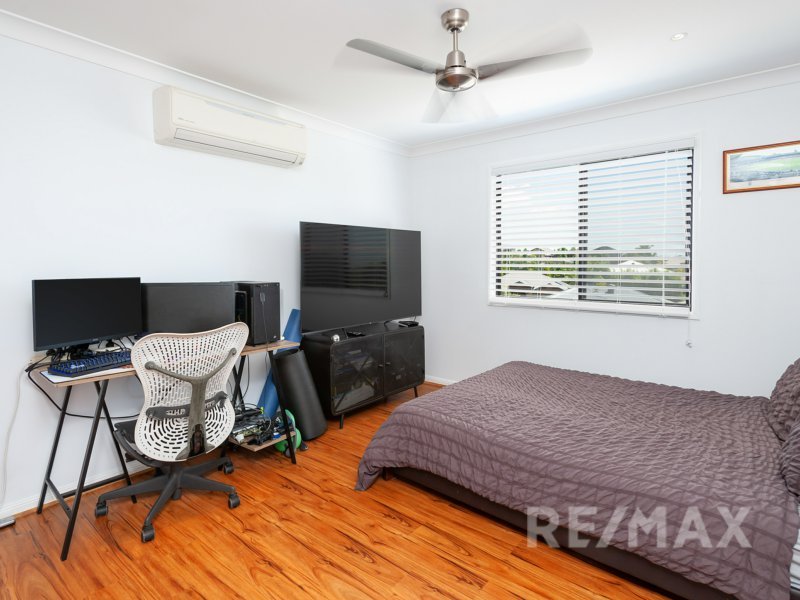 Photo - 19 Barton Street, Reedy Creek QLD 4227 - Image 18