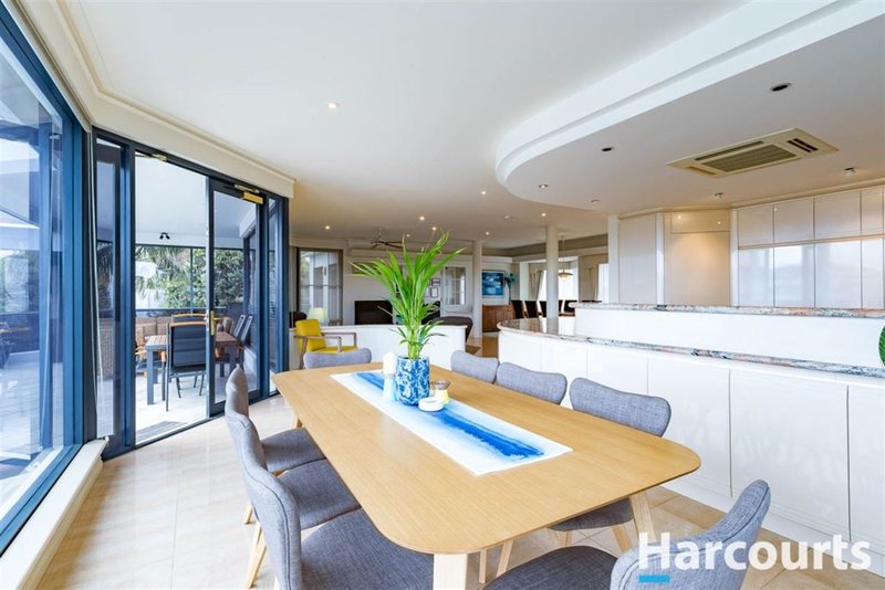 Photo - 19 Baruna Court, Halls Head WA 6210 - Image 9