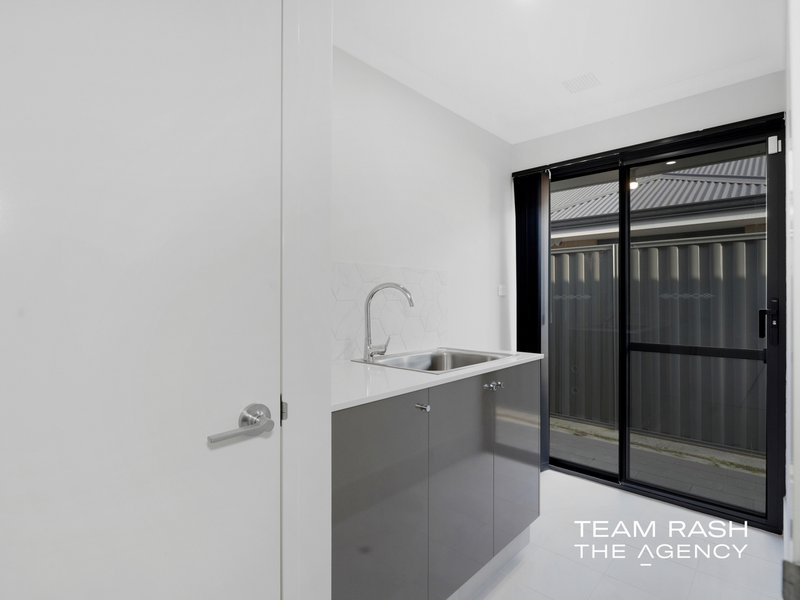 Photo - 19 Basilio Avenue, Landsdale WA 6065 - Image 19