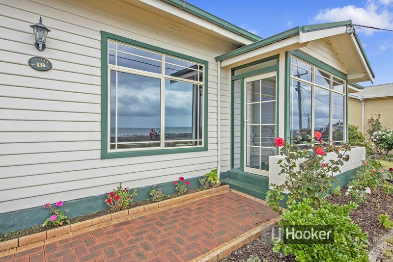 19 Bass Highway, Parklands TAS 7320