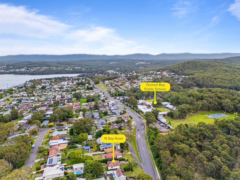 Photo - 19 Bay Road, Fennell Bay NSW 2283 - Image 12