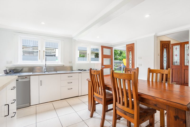 Photo - 19 Bay Street, Botany NSW 2019 - Image 2