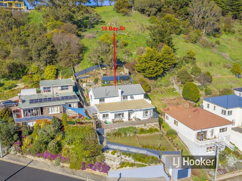 Photo - 19 Bay Street, Parklands TAS 7320 - Image 3