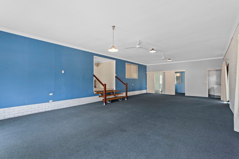 Photo - 19 Bayley Street, Pittsworth QLD 4356 - Image 15