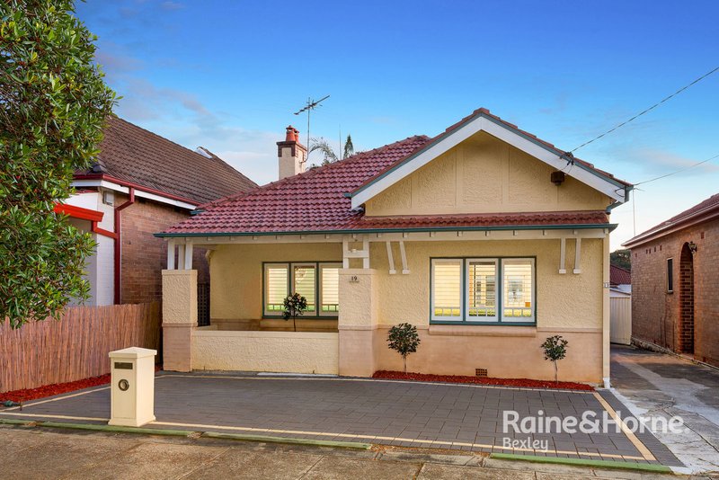 19 Bayview Street, Bexley NSW 2207