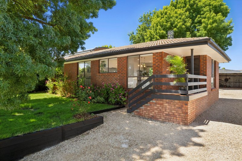 Photo - 19 Beauchamp Street, Kyneton VIC 3444 - Image 9