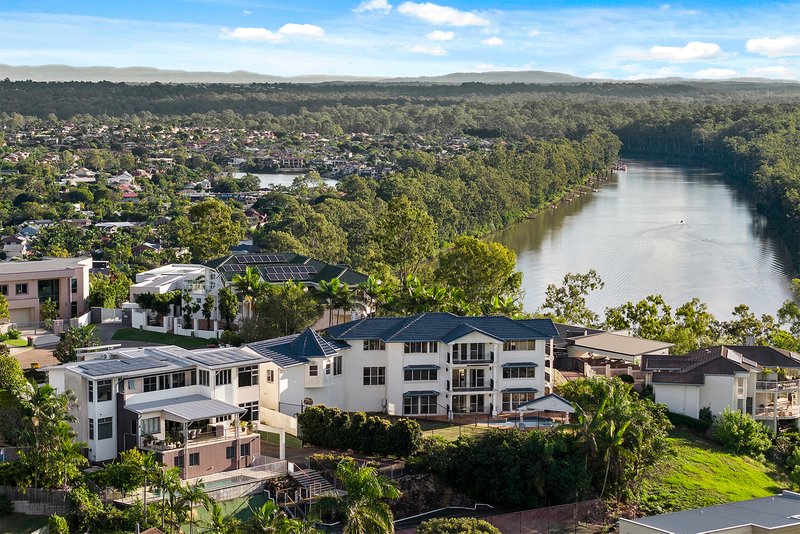 Photo - 19 Becker Place, Mount Ommaney QLD 4074 - Image 1