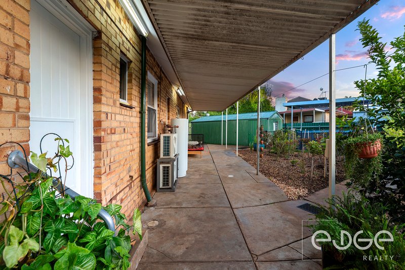 Photo - 19 Bedchester Road, Elizabeth North SA 5113 - Image 18