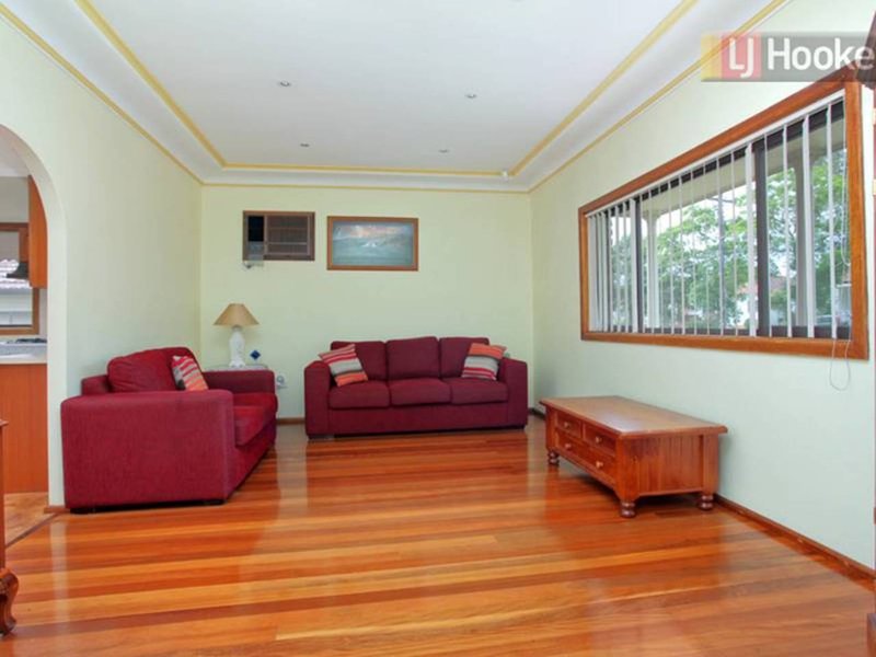 Photo - 19 Bedford Road, Blacktown NSW 2148 - Image 2