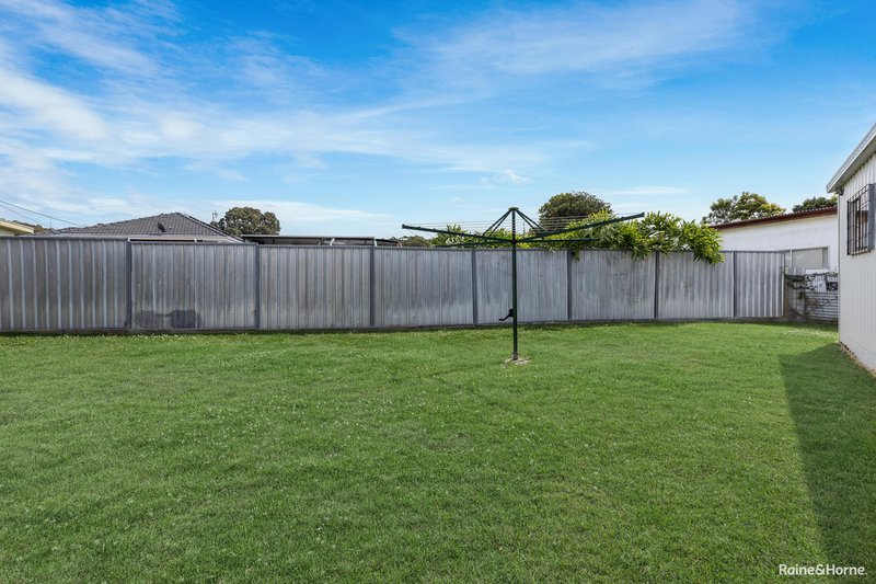 Photo - 19 Bell Street, Belmont North NSW 2280 - Image 15