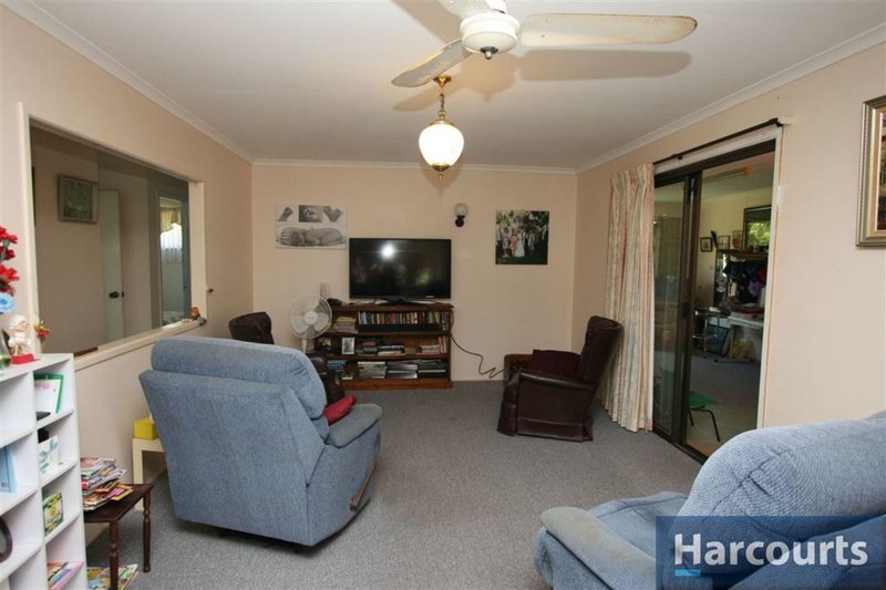 Photo - 19 Bellara St , Bellara QLD 4507 - Image 4