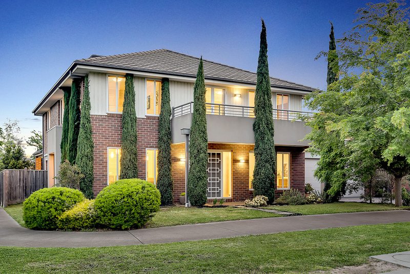 19 Bellfield Drive, Craigieburn VIC 3064