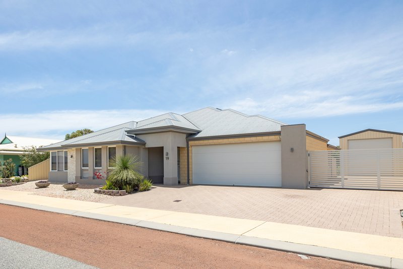 19 Bells Boulevard, Jurien Bay WA 6516