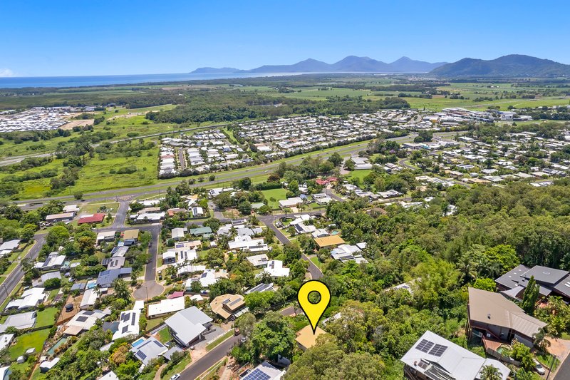 Photo - 19 Bena Street, Smithfield QLD 4878 - Image 21