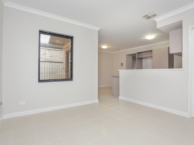 Photo - 19 Bent Street, Cannington WA 6107 - Image 9