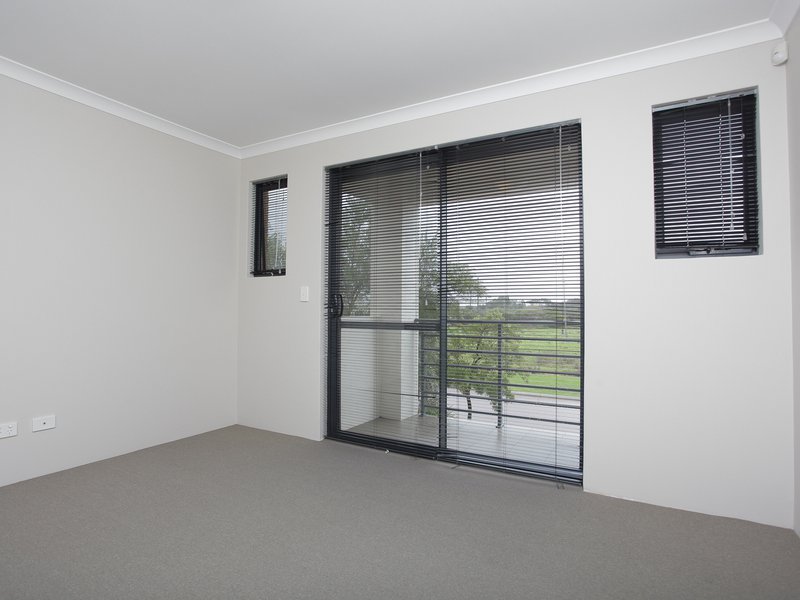 Photo - 19 Bent Street, Cannington WA 6107 - Image 13