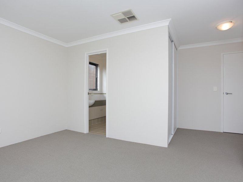 Photo - 19 Bent Street, Cannington WA 6107 - Image 14