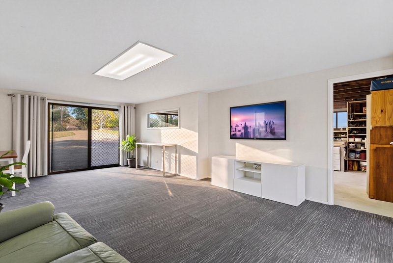 Photo - 19 Bertana Drive, Mudgeeraba QLD 4213 - Image 15