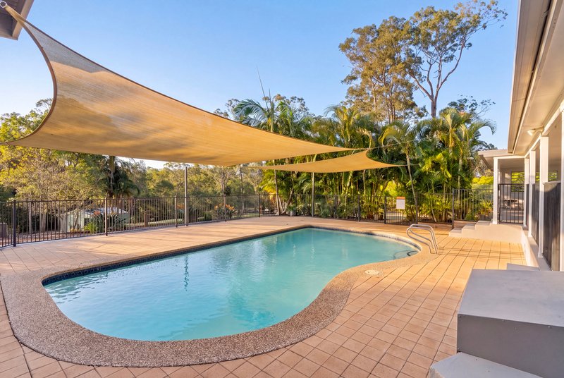 Photo - 19 Bertana Drive, Mudgeeraba QLD 4213 - Image 28