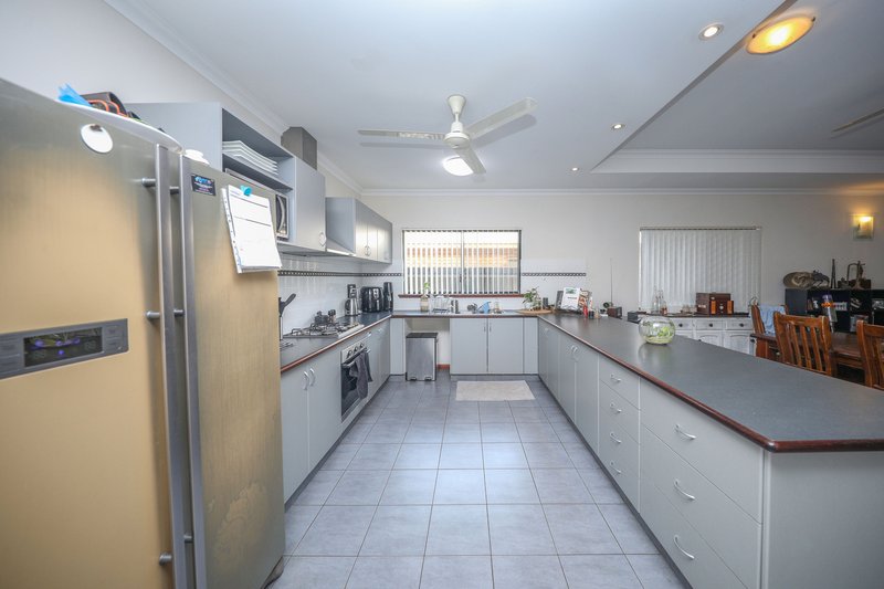 Photo - 19 Bettong Bend, Baynton WA 6714 - Image 5