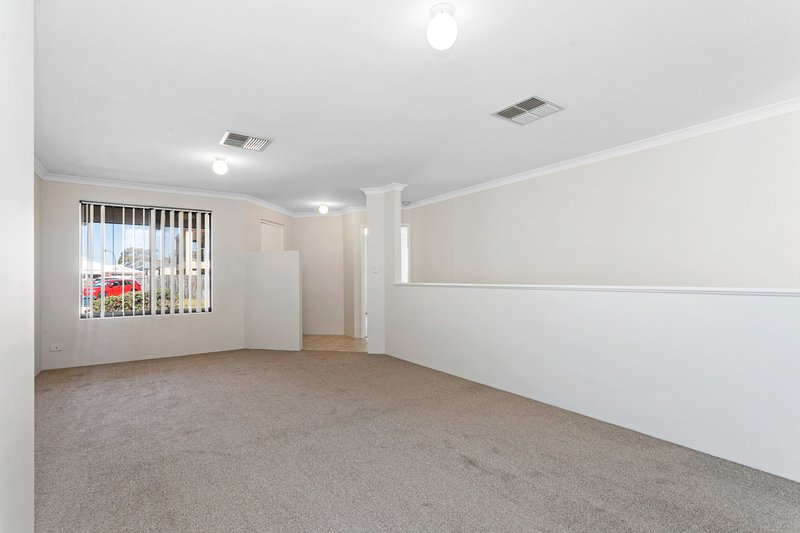 Photo - 19 Beverston Terrace, Erskine WA 6210 - Image 3