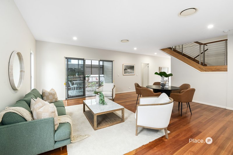 Photo - 19 Bevis Street, Bulimba QLD 4171 - Image 5