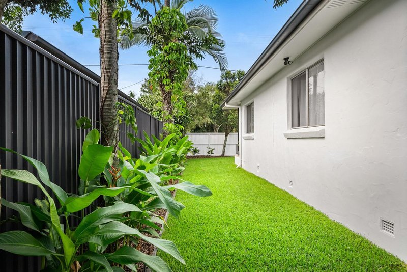 Photo - 19 Binya Avenue, Coolangatta QLD 4225 - Image 22