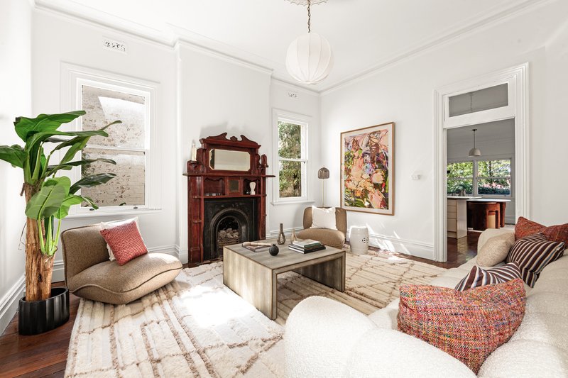 Photo - 19 Black Street, Marrickville NSW 2204 - Image 2