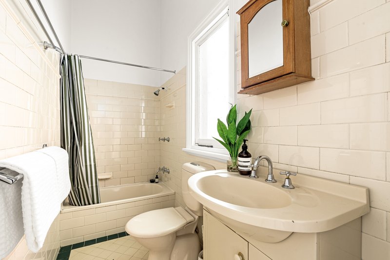 Photo - 19 Black Street, Marrickville NSW 2204 - Image 9