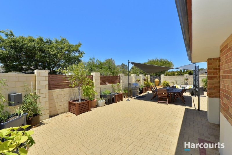 Photo - 1/9 Blossom Place, Coodanup WA 6210 - Image 2