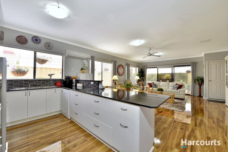 Photo - 1/9 Blossom Place, Coodanup WA 6210 - Image 13