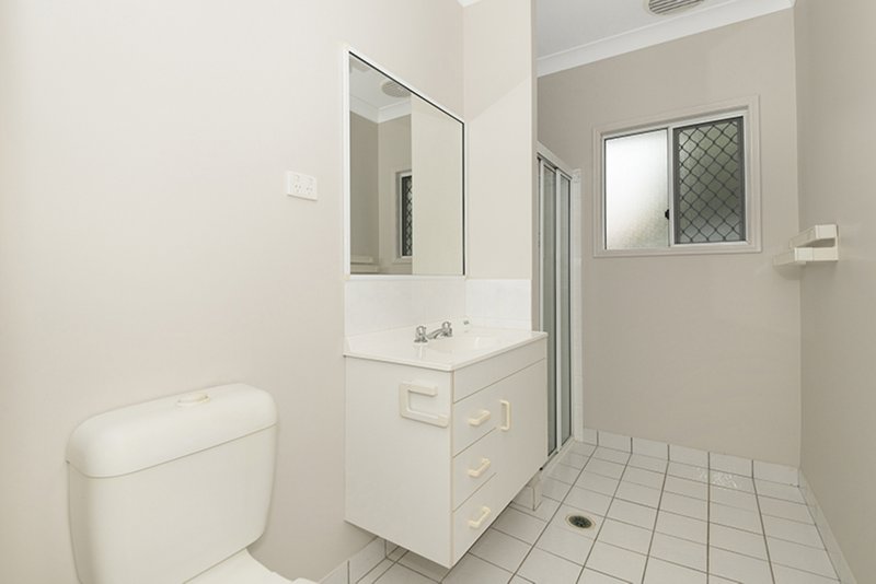 Photo - 19 Blue Lake Court, Kirwan QLD 4817 - Image 8