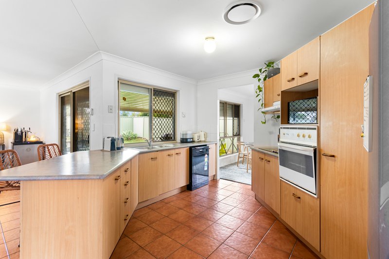 Photo - 19 Blue Mountain Crescent, Warner QLD 4500 - Image 5