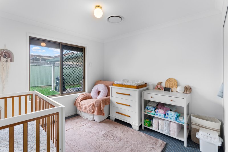 Photo - 19 Blue Mountain Crescent, Warner QLD 4500 - Image 9