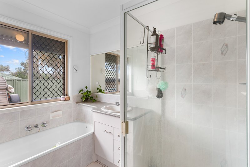 Photo - 19 Blue Mountain Crescent, Warner QLD 4500 - Image 11