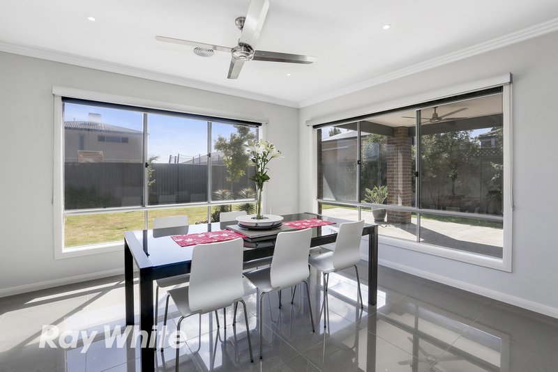 Photo - 19 Bluebill Court, Lara VIC 3212 - Image 6