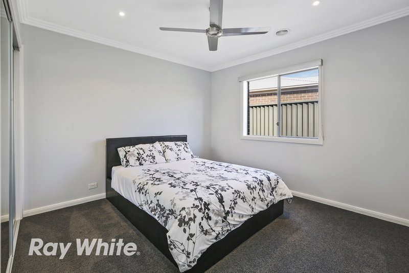 Photo - 19 Bluebill Court, Lara VIC 3212 - Image 10