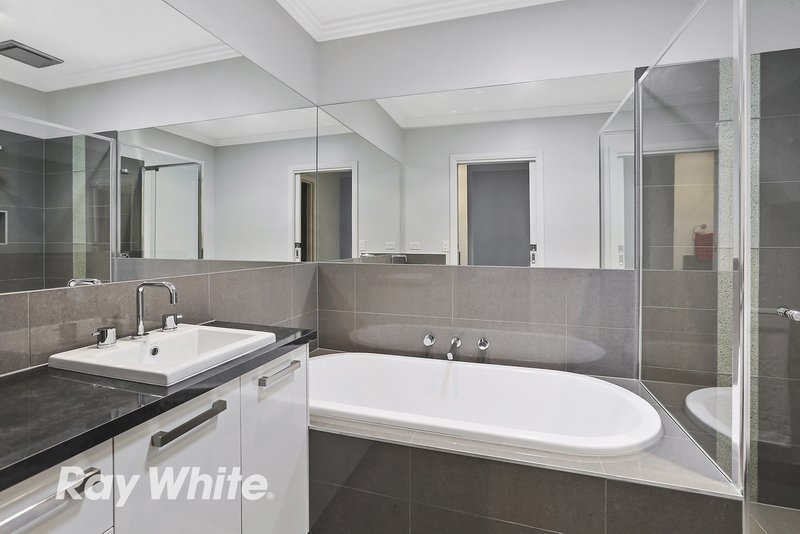 Photo - 19 Bluebill Court, Lara VIC 3212 - Image 14