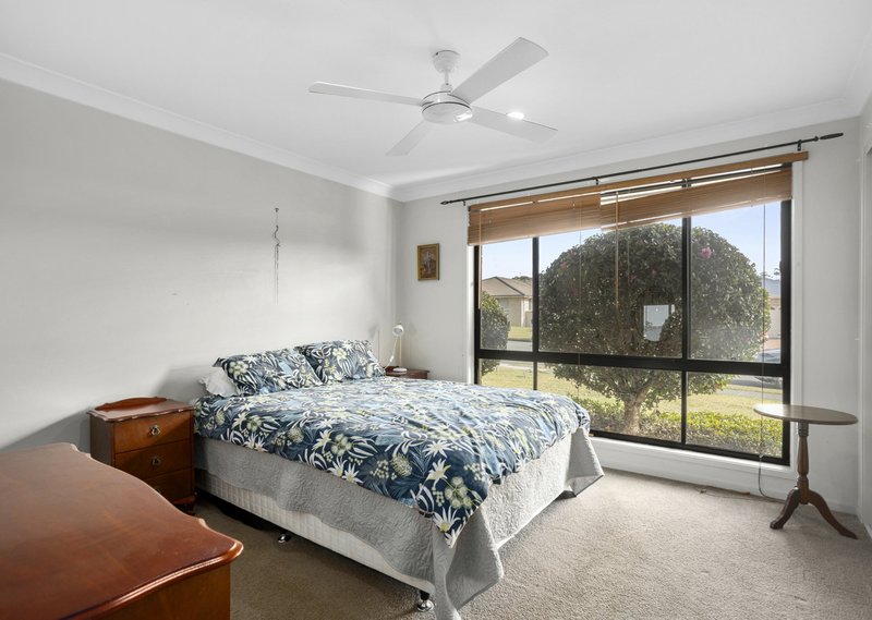 Photo - 19 Bluehaven Drive, Old Bar NSW 2430 - Image 9