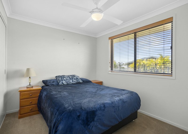Photo - 19 Bluehaven Drive, Old Bar NSW 2430 - Image 12