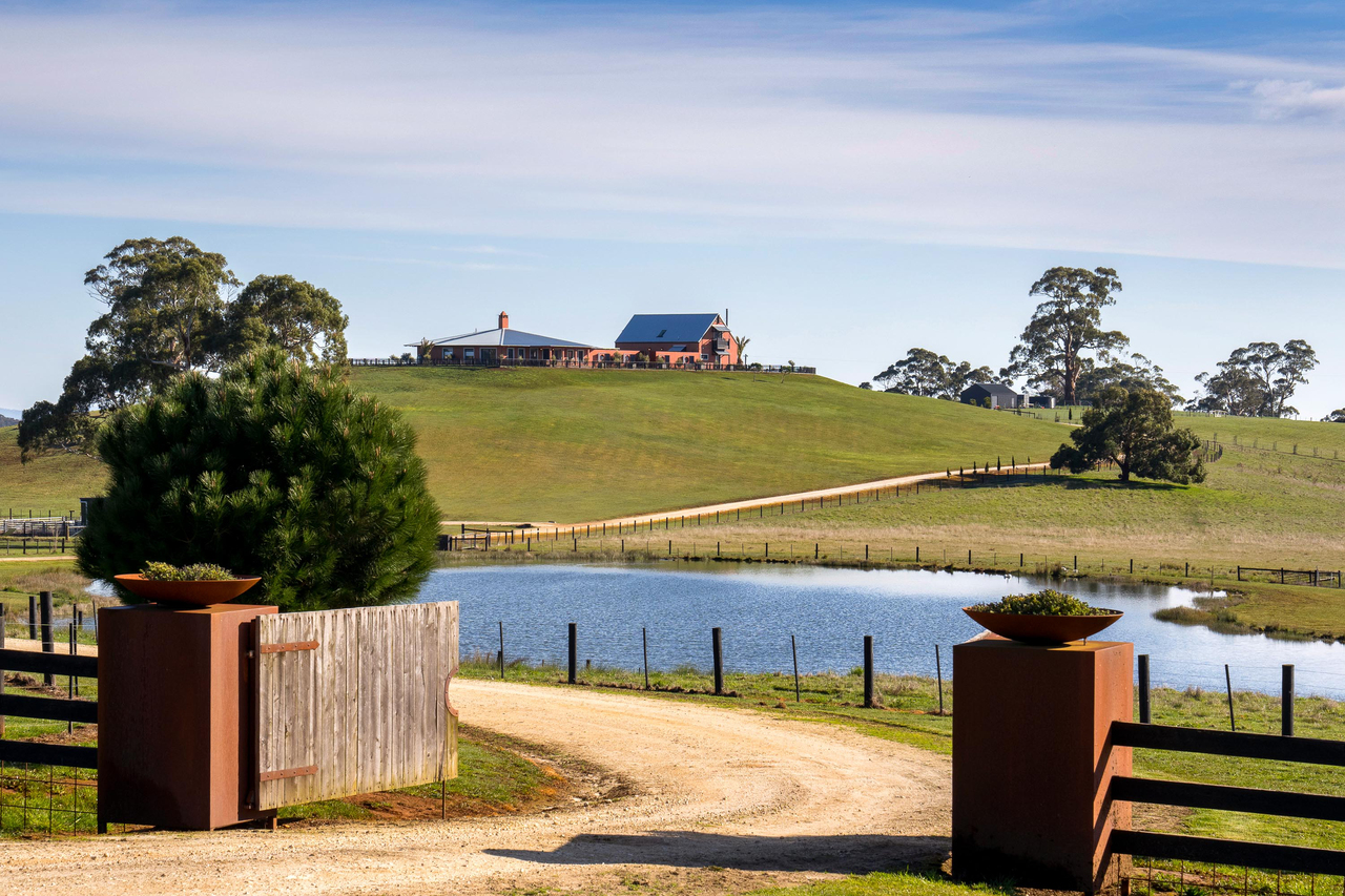 4-bedroom house at 19 Boddy Road, Glenlyon, VIC 3461, Hepburn, Victoria