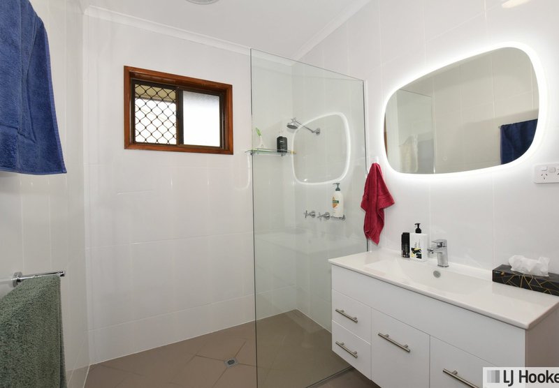 Photo - 19 Bona Avenue, Belvedere QLD 4860 - Image 7