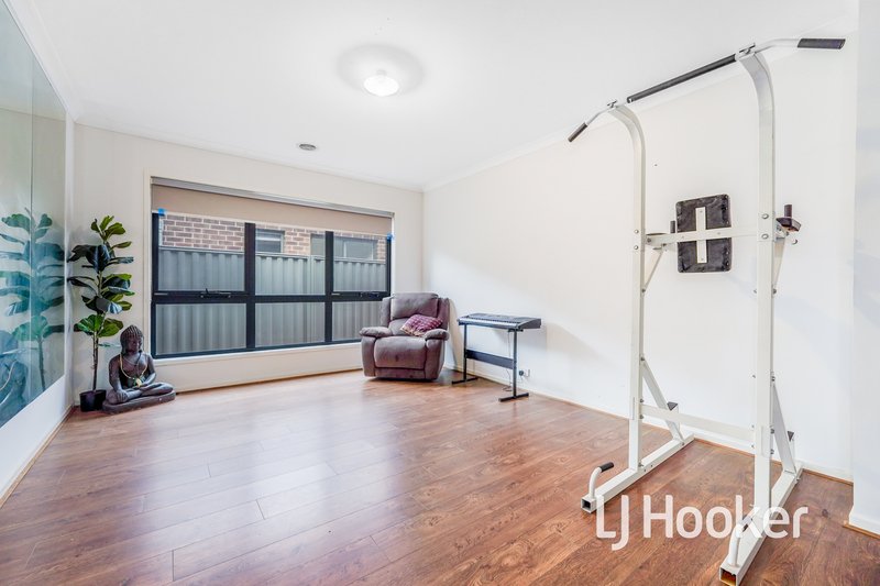 Photo - 19 Boonwurrung Street, Cranbourne East VIC 3977 - Image 4