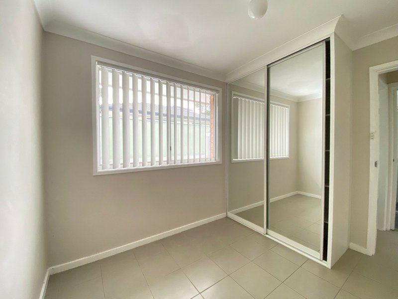 Photo - 19 Borrowdale Way, Cranebrook NSW 2749 - Image 3