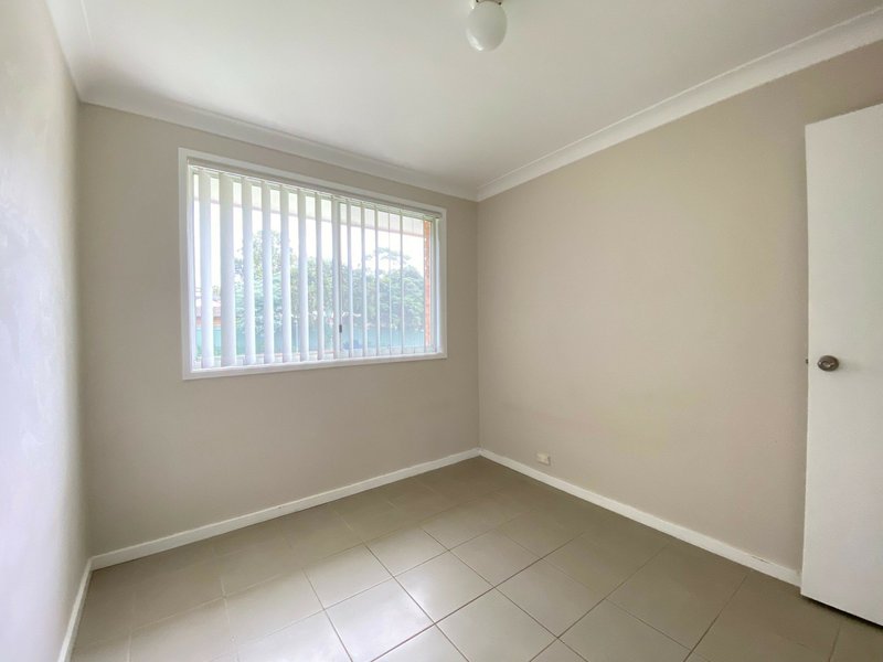 Photo - 19 Borrowdale Way, Cranebrook NSW 2749 - Image 7