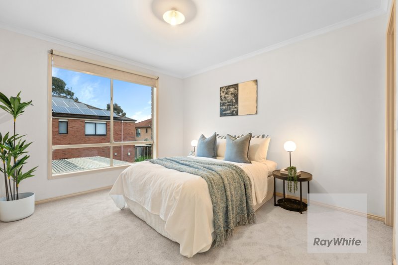 Photo - 19 Botanica Boulevard, Bundoora VIC 3083 - Image 15