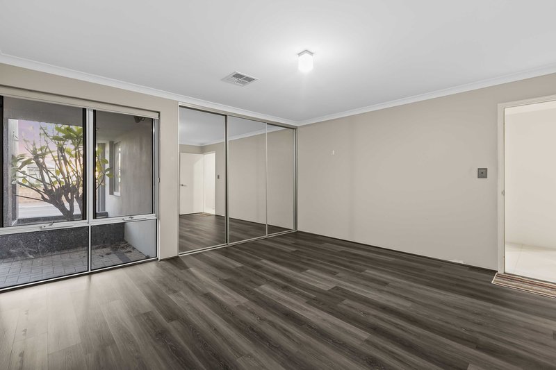 Photo - 19 Botany Parade, Ellenbrook WA 6069 - Image 25